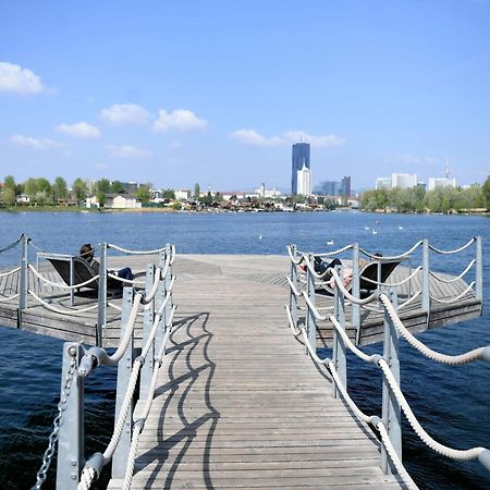 Ursula Rose Collection An Der Donau Apartment Vienna Exterior photo