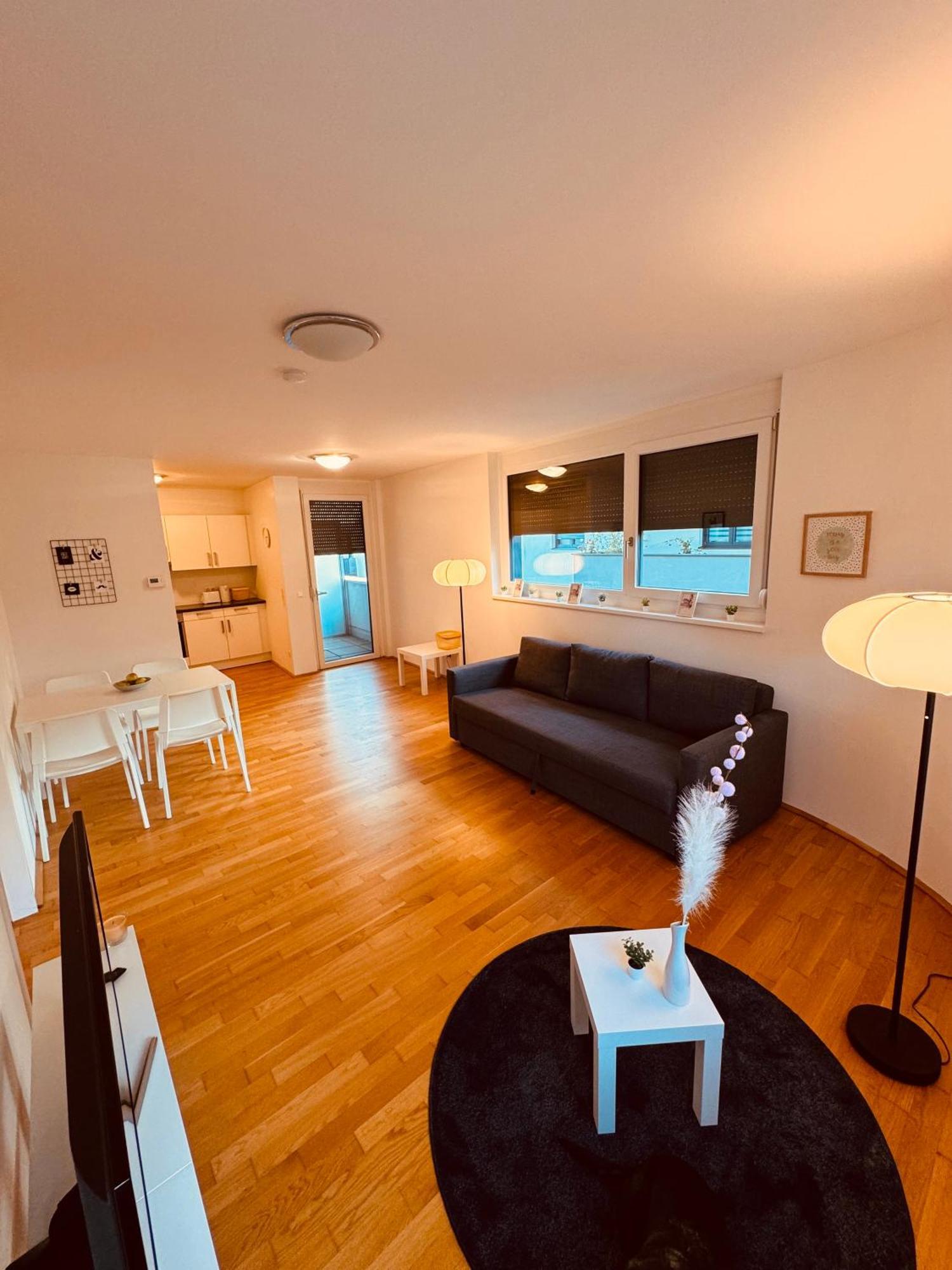 Ursula Rose Collection An Der Donau Apartment Vienna Exterior photo